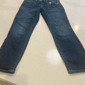Women’s Lucky Brand denim low rise crop size 6/29